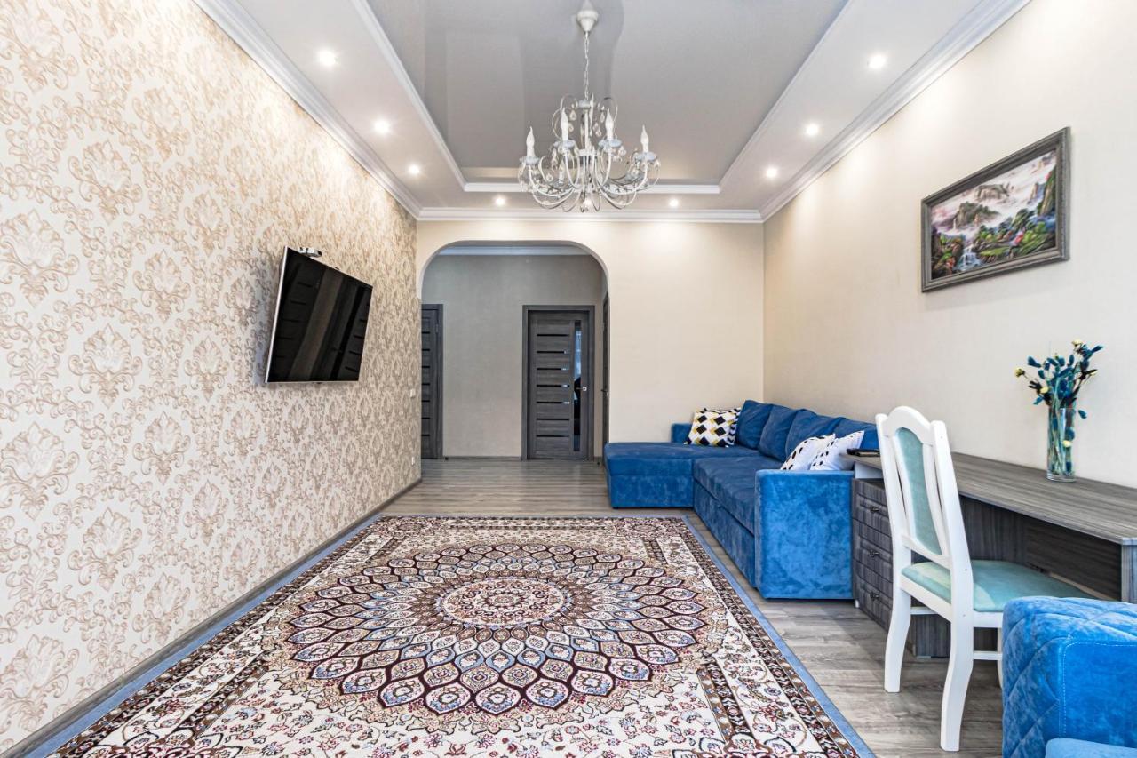 Apartments Lux 53/141 아스타나 외부 사진