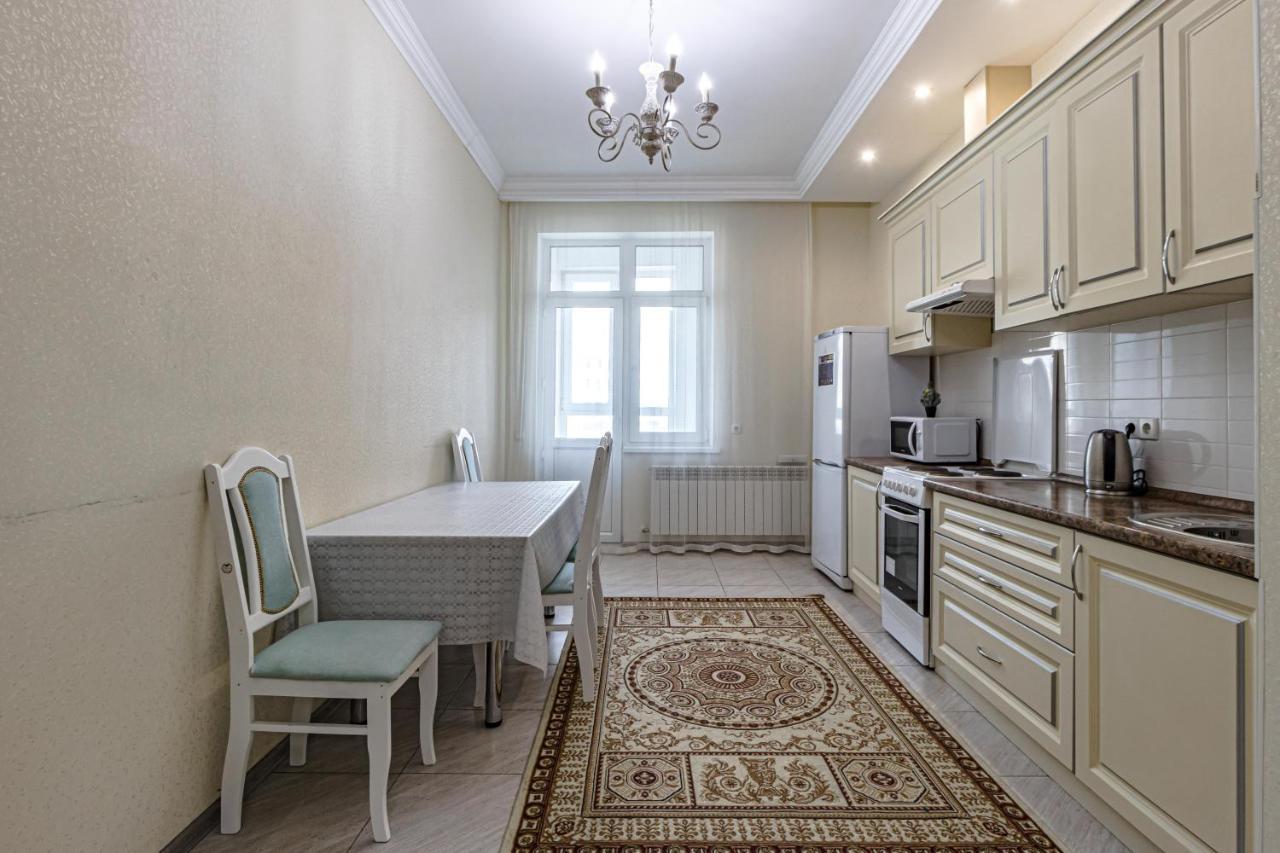 Apartments Lux 53/141 아스타나 외부 사진