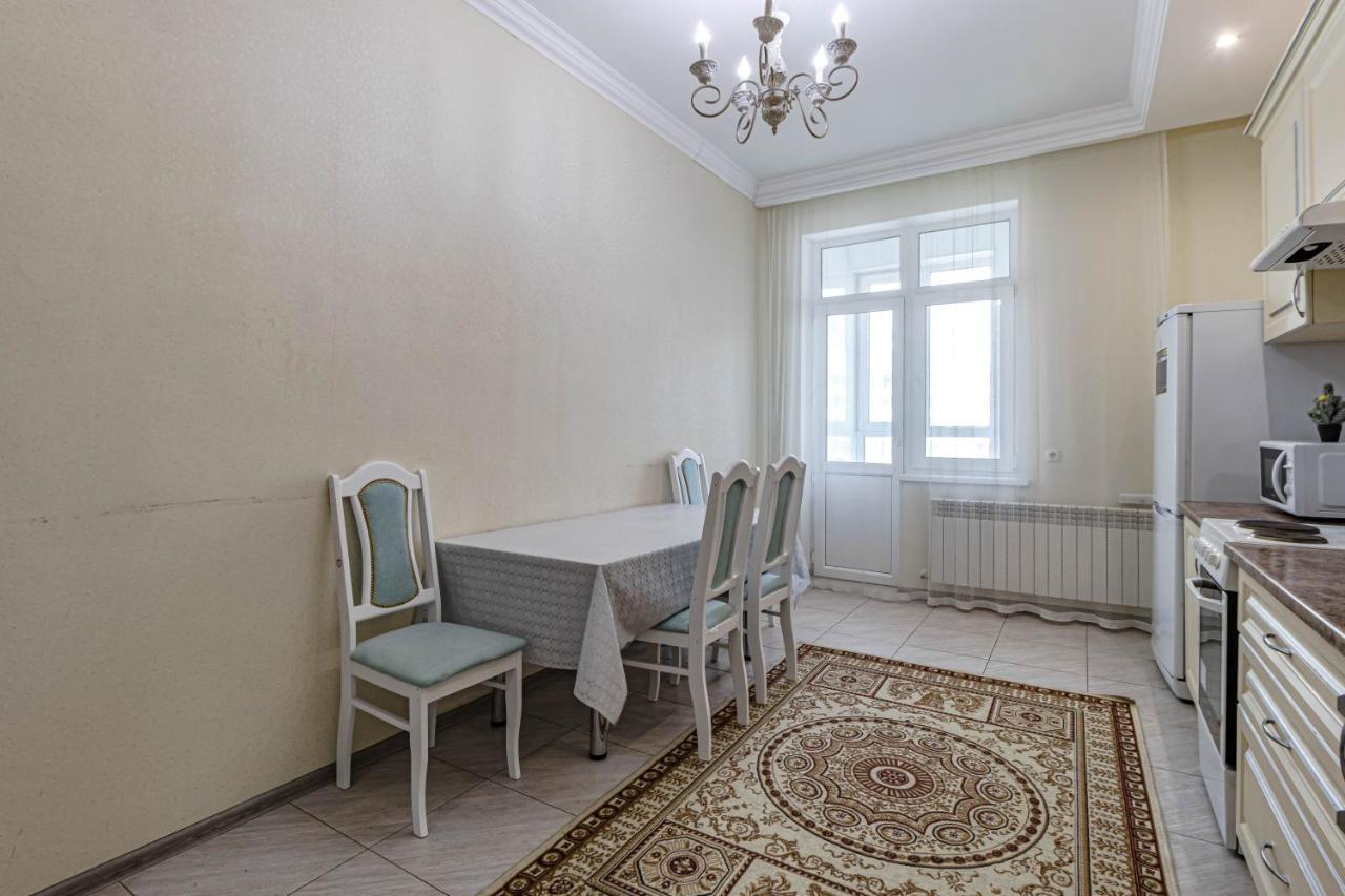 Apartments Lux 53/141 아스타나 외부 사진